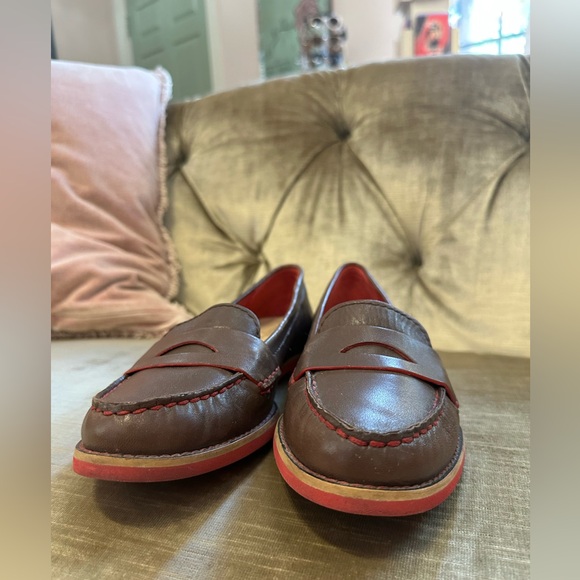 Cole Haan women’s penny loafers preppy brown leather red stitch sz 10 Nike sole - Picture 3 of 14